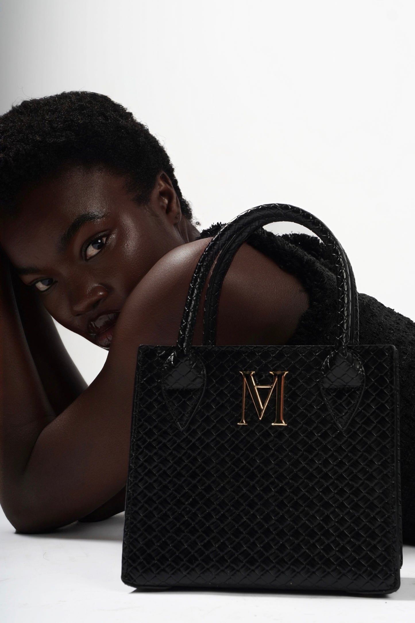 Le Sac Début – The Statement Bag