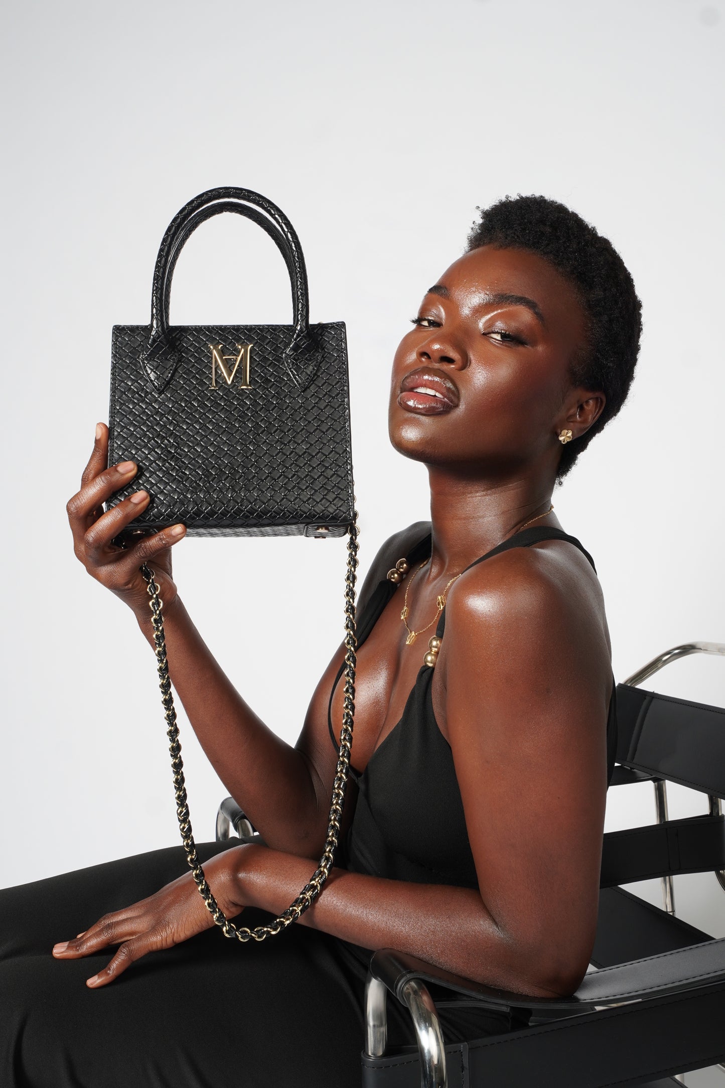 Le Sac Début – The Statement Bag